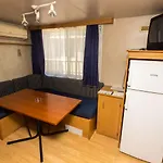 Arena Mobile Homes מדולין