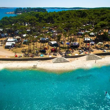 Parco vacanze Arena Mobile Homes