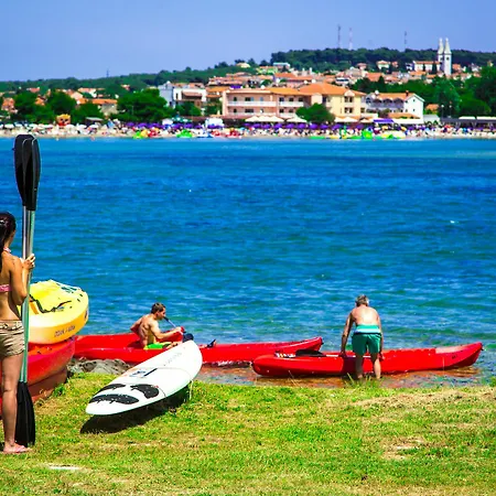 Parco vacanze Arena Mobile Homes Medolino