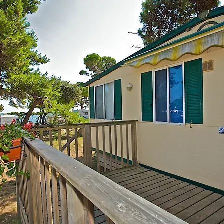 Parco vacanze Arena Mobile Homes