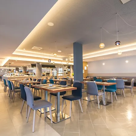 Arena Mobile Homes מדולין