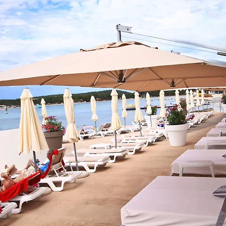 Holiday park Arena Medulin Mobile Homes 2*