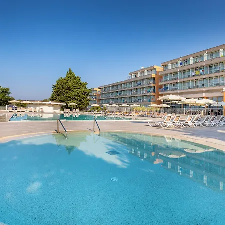 פארק נופש Arena Mobile Homes מדולין