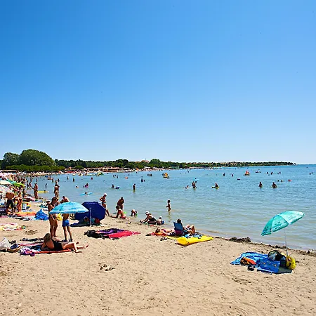 פארק נופש Arena Mobile Homes 2*