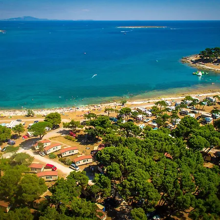 Arena Mobile Homes Prázdninový areál Medulin
