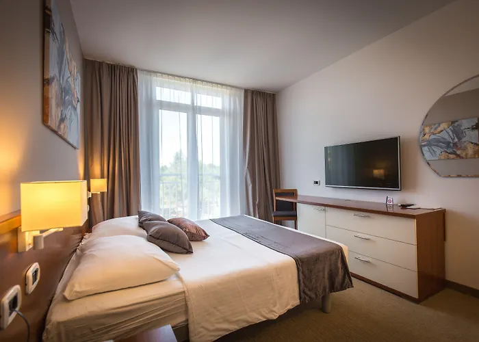 Arena Mobile Homes 2*