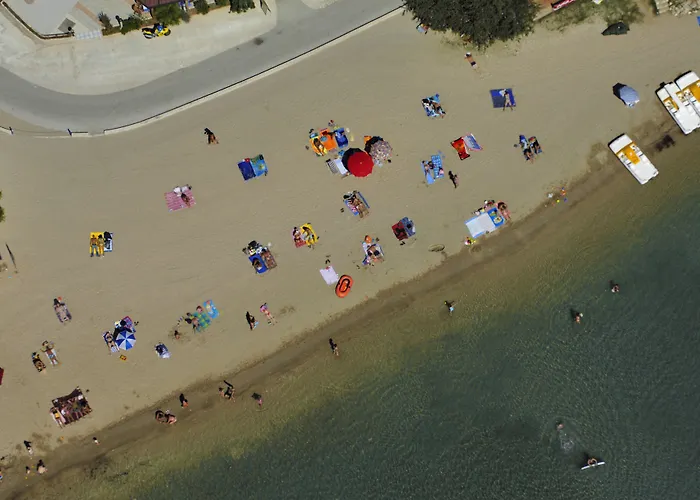 Arena Mobile Homes 2*