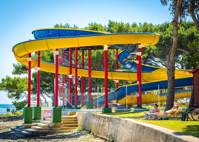 Arena Mobile Homes Parco vacanze 2*