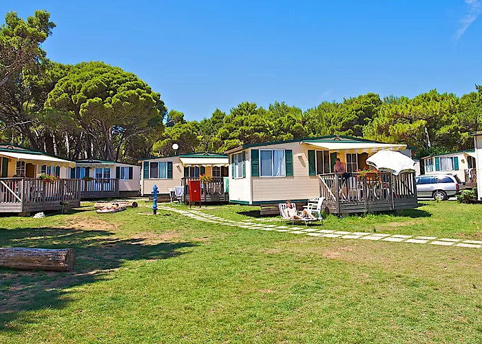 Parco vacanze Arena Mobile Homes Medolino