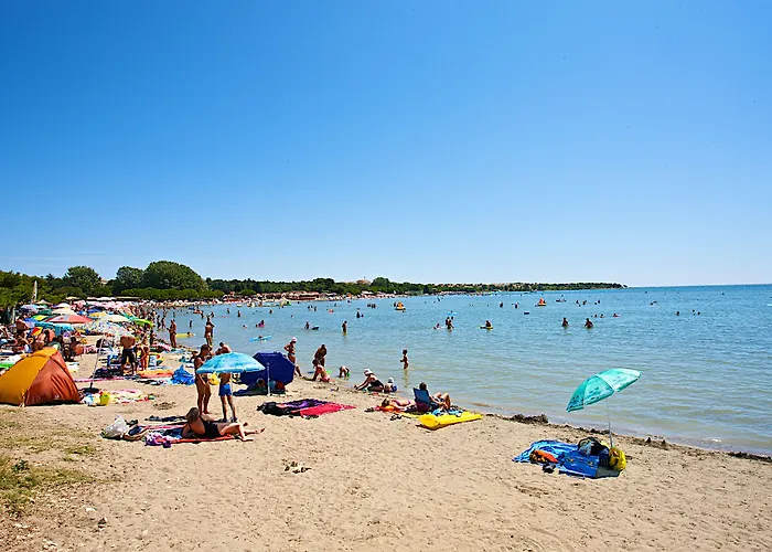 Parco vacanze Arena Mobile Homes 2*